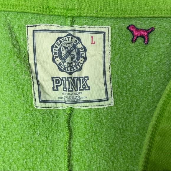 Vintage Y2K Victoria’s Secret Pink Y2K Bermuda Sweat Shorts - Picture 8 of 8